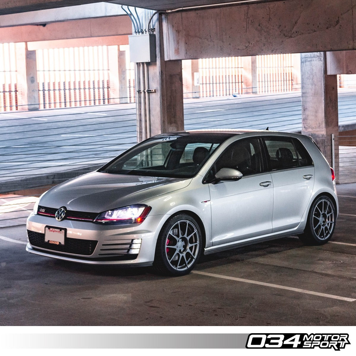 ZTF-R01 Forged Wheel, 18x8.5 ET45, 57.1/66.6mm Bore - image 20
