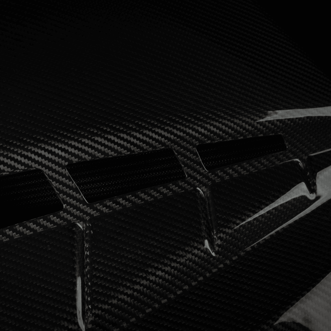 iE 4M Carbon Air Intake System | Audi SQ7, SQ8, RSQ8 / Lamborghini Urus / Porsche Cayenne Turbo - image 4