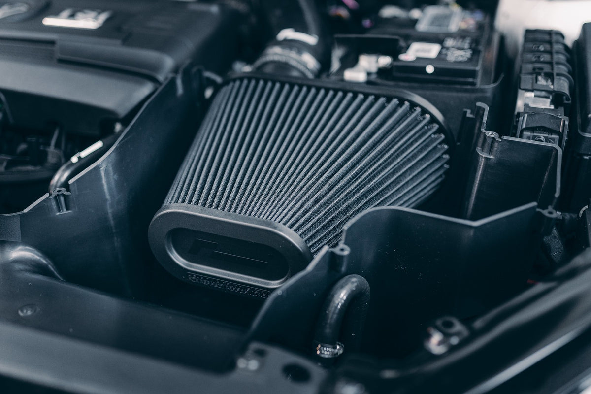 RacingLine R600 EVO Cold Air Intake System with SAI / Pleated Cotton Filter MQB / MQBE 2.0 TSI EA888.3/EA888 - image 3