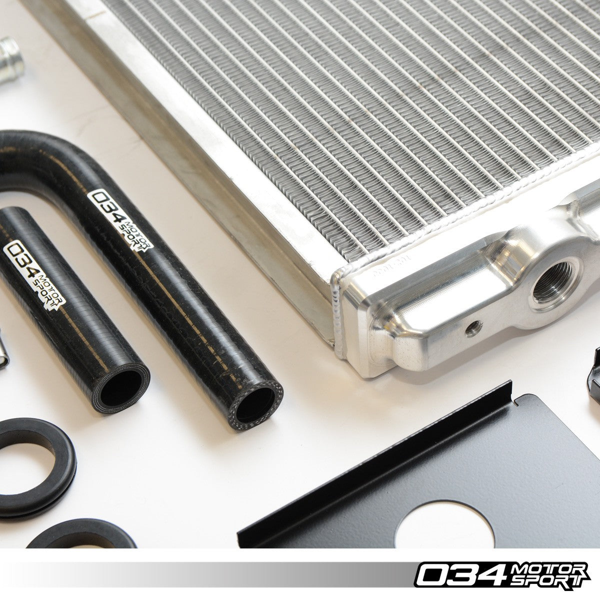 Supercharger Heat Exchanger Upgrade Kit for Audi C7/C7.5 A6/A7 - image 2